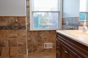 14 Hopatcong Dr, Lawrence Township, NJ 08648 - Photo 31