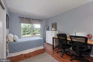 102 Treymore Ct, Pennington, NJ 08534 - Photo 25