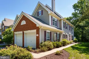102 Treymore Ct, Pennington, NJ 08534 - Photo 1