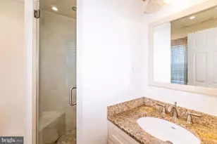 17 Heritage Ct, Trenton, NJ 08628 - Photo 45