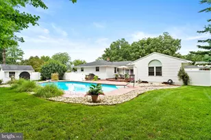 64 Wolfpack Rd, Hamilton Township, NJ 08619 - Photo 35