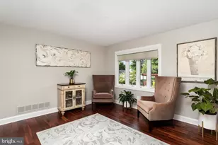 64 Wolfpack Rd, Hamilton Township, NJ 08619 - Photo 5