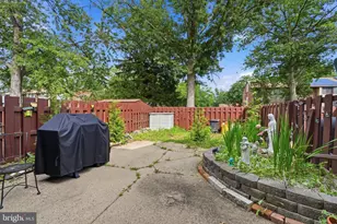 46 Bennington Dr, Hightstown, NJ 08520 - Photo 31