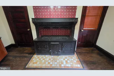 178 Brunswick APT #1, Trenton, NJ 08618 - Photo 9