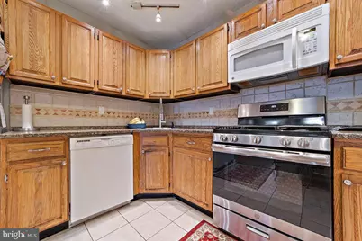 55 Willow Court, Hamilton Township, NJ 08619 - Photo 9