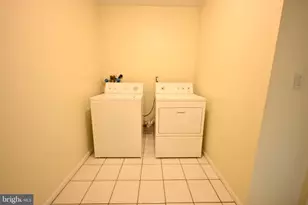 28 Jackie Dr, Trenton, NJ 08648 - Photo 17