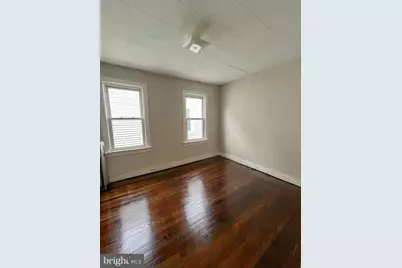 221 Woodlawn Avenue, Trenton, NJ 08609 - Photo 5
