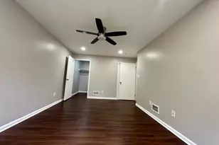 324 Walden Cir, Trenton, NJ 08691 - Photo 5