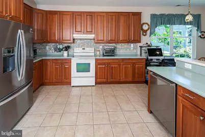 21 Barbados Court, Hamilton Township, NJ 08690 - Photo 17