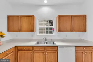 222 Sunflower Ln, Princeton Junction, NJ 08550 - Photo 11