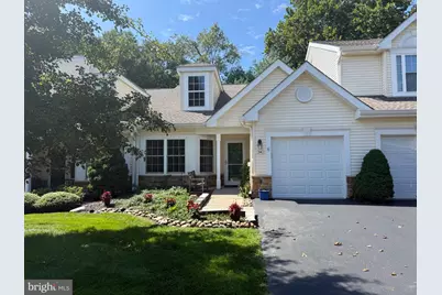 34 Kingston Boulevard, Hamilton Township, NJ 08690 - Photo 1