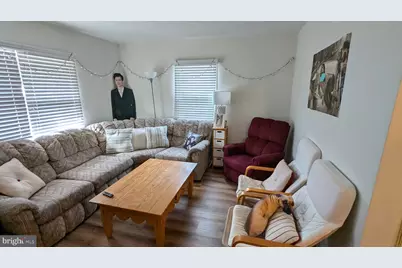 18 Steinway Avenue, Ewing Township, NJ 08618 - Photo 3
