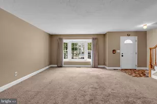 16 Dunmoor Ct N, Hamilton Township, NJ 08690 - Photo 5