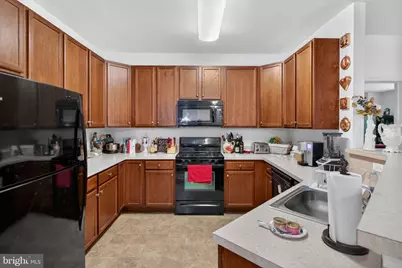 526 Timberlake Drive, Ewing Township, NJ 08618 - Photo 7