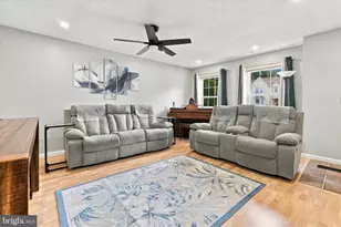 27 Dunmoor Ct N, Hamilton Township, NJ 08690 - Photo 5