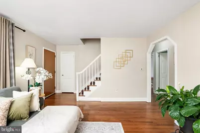 101 Bennett Place, Hightstown, NJ 08520 - Photo 5