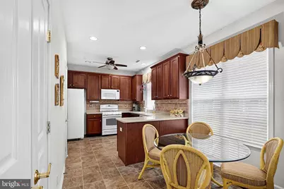 117 Sparrow Drive, Hamilton Township, NJ 08690 - Photo 5