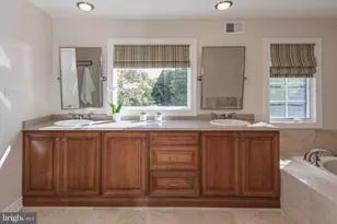 24 Buckingham Dr, Princeton, NJ 08540 - Photo 37