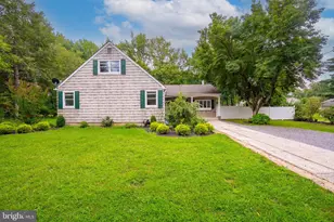 11 Holland Ln, East Windsor Township, NJ 08512 - Photo 7