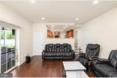 61 Lenox Avenue, Trenton, NJ 08620 - Photo 17
