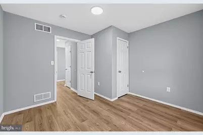 127 Morton Avenue, Hamilton Township, NJ 08610 - Photo 17