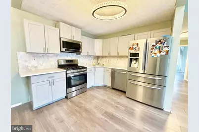 21 Joyner Court, Lawrence Township, NJ 08648 - Photo 5