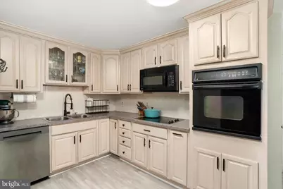 359 Churchill Avenue, Hamilton Township, NJ 08610 - Photo 5