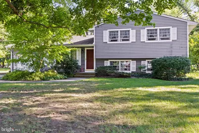 5 Ziff Lane, Princeton Junction, NJ 08550 - Photo 1