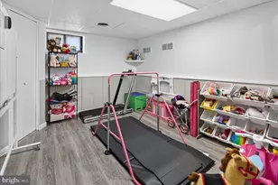 52 Bakun Wy, Trenton, NJ 08638 - Photo 35