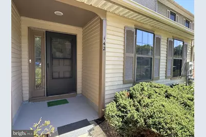 142 Tynemouth Court, Robbinsville Township, NJ 08691 - Photo 3