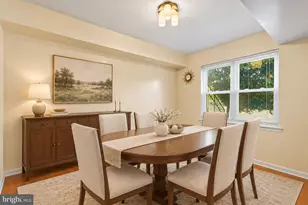 1712 Country Mill Dr, East Windsor Township, NJ 08512 - Photo 5