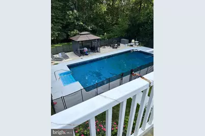 46 Carl Sandburg Road, Trenton, NJ 08690 - Photo 25