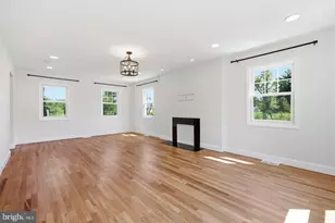 34 Woosamonsa Rd, Pennington, NJ 08534 - Photo 17