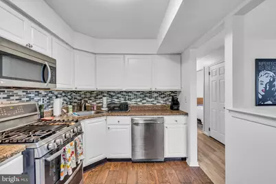 12 Dennis Court, Hightstown, NJ 08520 - Photo 9