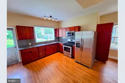 912 Riverside Avenue #1, Trenton, NJ 08618 - Photo 11