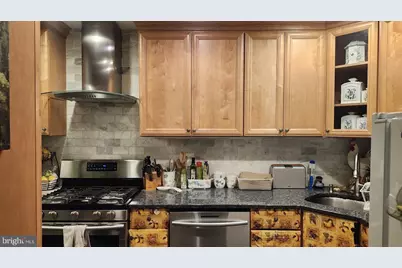 301 Hutchinson Street, Hightstown, NJ 08520 - Photo 9