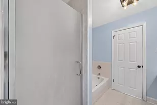 51 Woodmont Dr, Lawrence Township, NJ 08648 - Photo 27