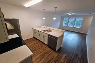 200 Hamilton Ave, Trenton, NJ 08609 - Photo 3