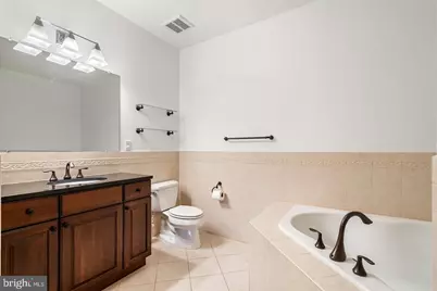 2 N Commerce Square #404, Robbinsville Township, NJ 08691 - Photo 23