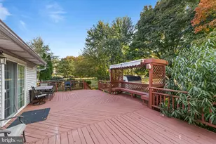 1071 Hughes Dr, Hamilton Township, NJ 08690 - Photo 31