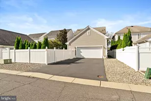 1158 Lake Dr, Robbinsville Township, NJ 08691 - Photo 35