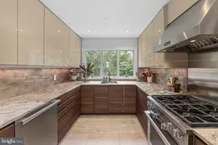 18 Manning Ln, Lawrence, NJ 08648 - Photo 15