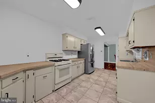 5 Royal Oak Rd, Lawrence Township, NJ 08648 - Photo 19