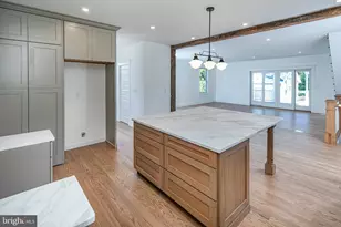 141 S Main St, Pennington, NJ 08534 - Photo 9
