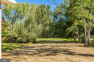 141 S Main St, Pennington, NJ 08534 - Photo 31