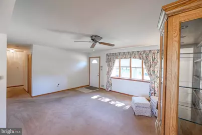 1012 Estates Boulevard, Hamilton Township, NJ 08690 - Photo 5