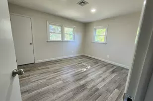 27 Weyburne Rd, Hamilton Township, NJ 08690 - Photo 13