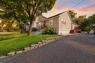 45 Betts Ave, Lawrence Township, NJ 08648 - Photo 3