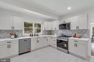 52 Betts Ave, Lawrenceville, NJ 08648 - Photo 1