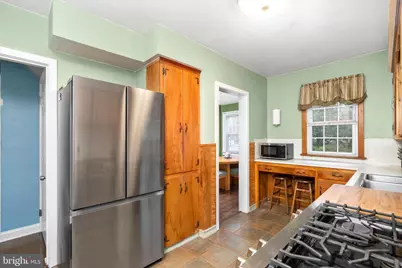 2734 Quakerbridge Road, Hamilton Township, NJ 08619 - Photo 9